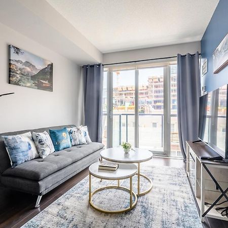 Beautiful Condos In The Heart Of Downtown By Globalstay 토론토 외부 사진