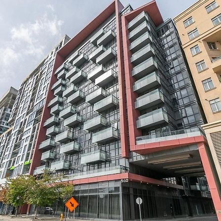 Beautiful Condos In The Heart Of Downtown By Globalstay 토론토 외부 사진