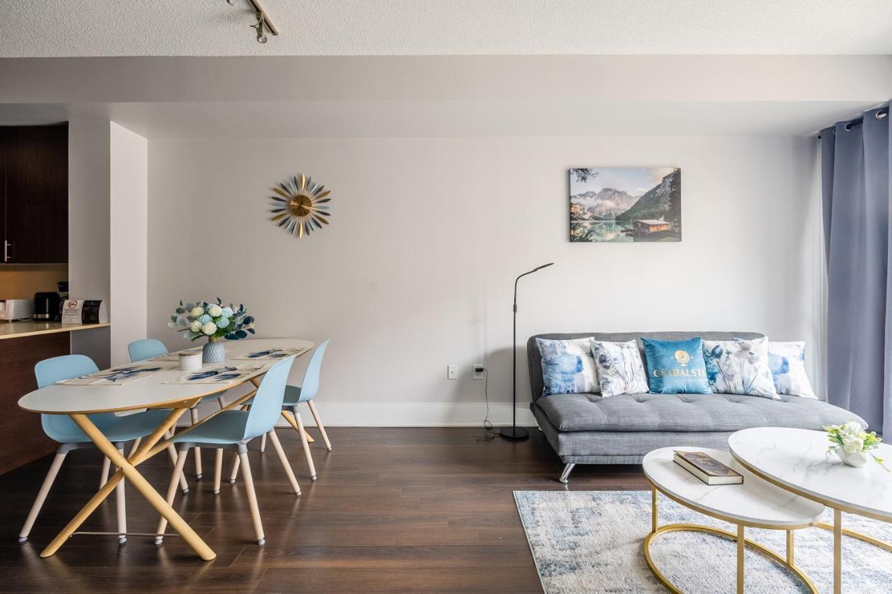 Beautiful Condos In The Heart Of Downtown By Globalstay 토론토 외부 사진