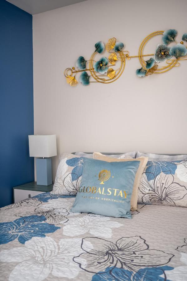 Beautiful Condos In The Heart Of Downtown By Globalstay 토론토 외부 사진