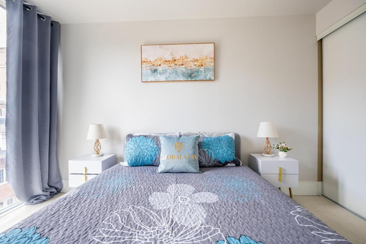 Beautiful Condos In The Heart Of Downtown By Globalstay 토론토 외부 사진