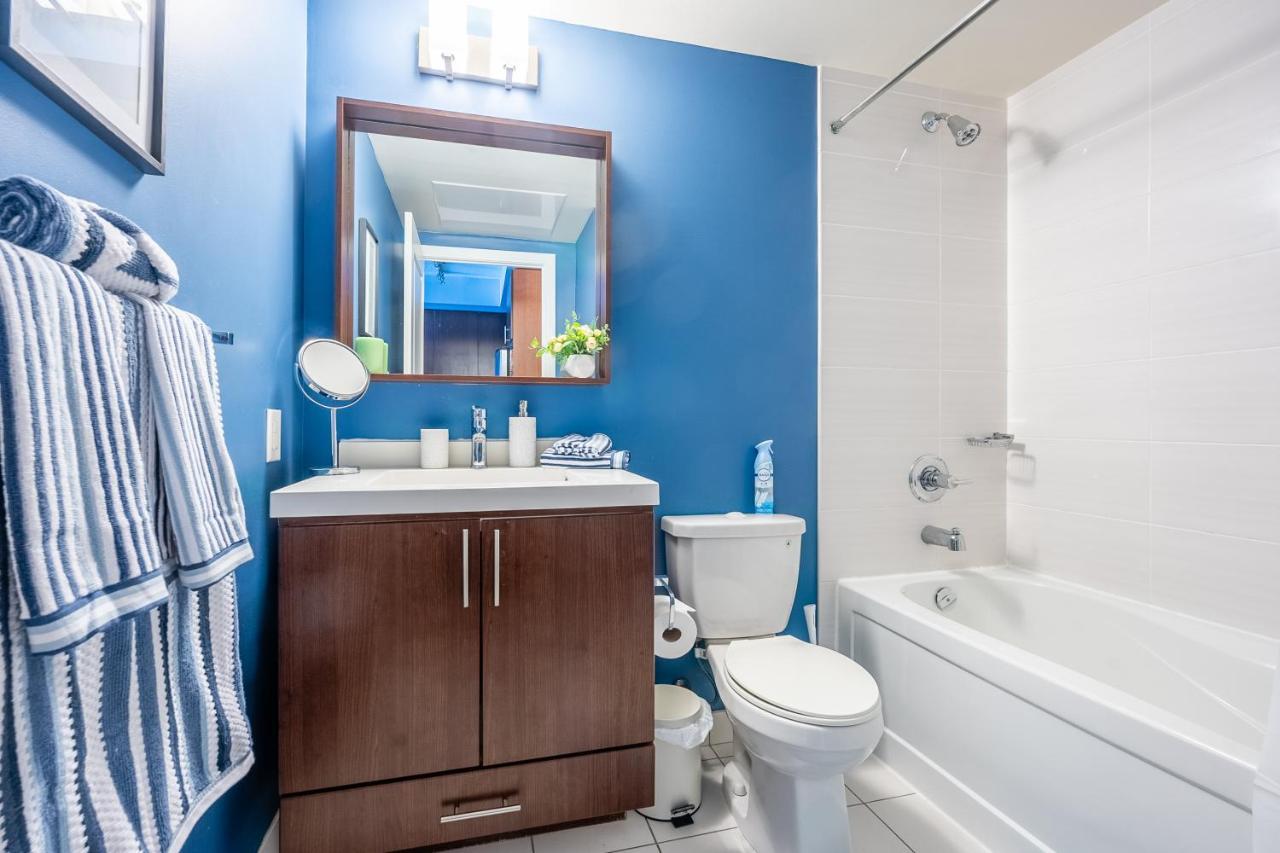 Beautiful Condos In The Heart Of Downtown By Globalstay 토론토 외부 사진