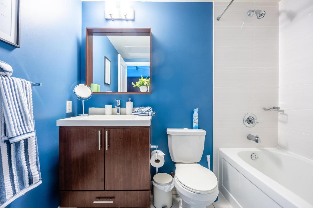 Beautiful Condos In The Heart Of Downtown By Globalstay 토론토 외부 사진